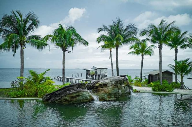 Guide to muslim friendly travel hanoi