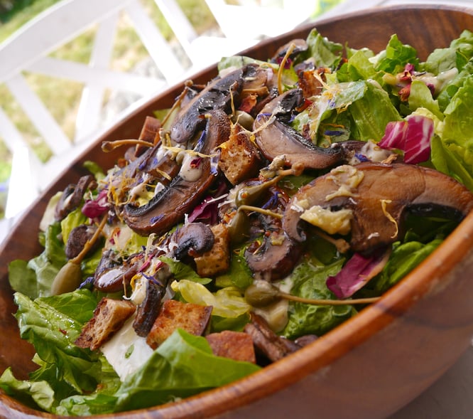 cæsarsalat portobellosopp vegetarsalat oppskrift