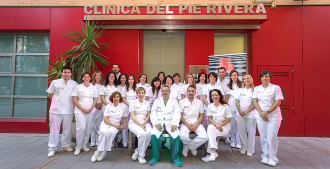 Podólogos y equipo de Clínica del Pie Rivera. Murcia