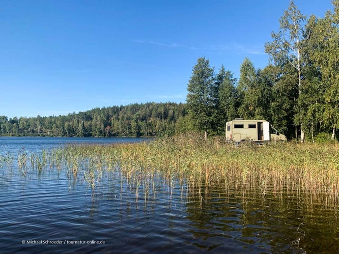Badeplatz am See Hallången