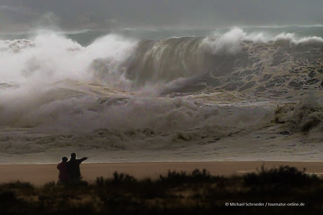 Monsterwellen vor Nazaré