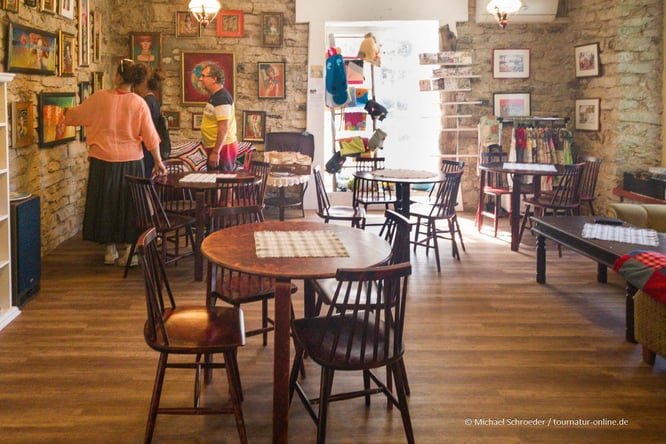 Mit dem Wohnmobil auf Estlands Inseln Muhu, Saaremaa, Hiiumaa