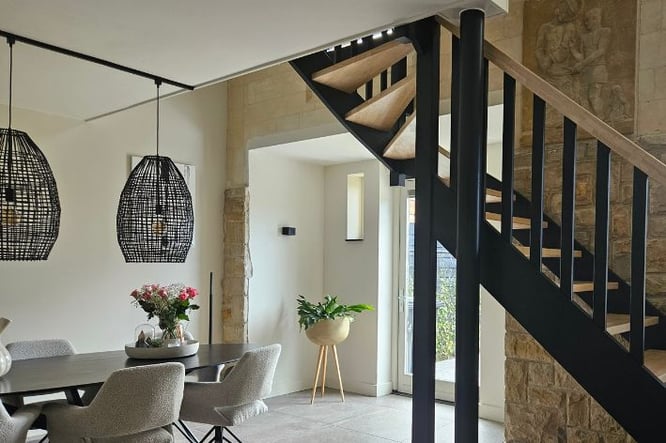 kerkwoning woonkamer inrichten