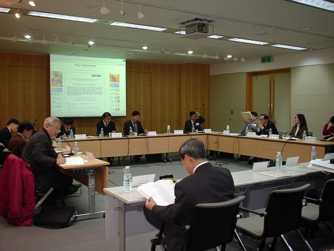 Korea-Japan Journalists' Forum 2003