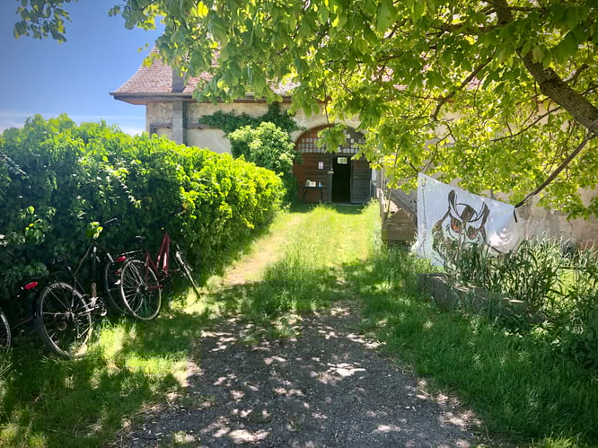 entrée grange à jeanne fête solstice