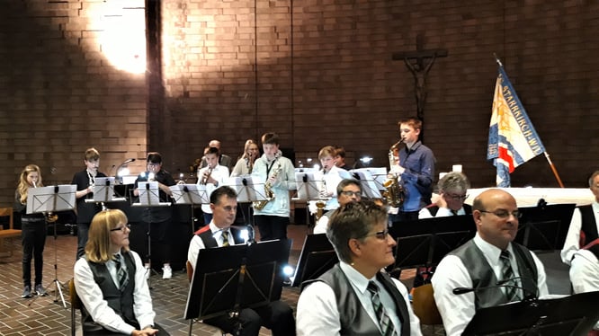 Ein Ensemble der Musikschule Starrkirch-Wil bei ihrer Aufführung