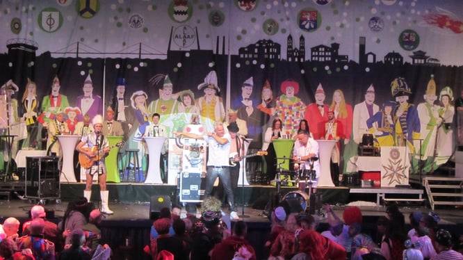 Partyalarm mit Big Maggas