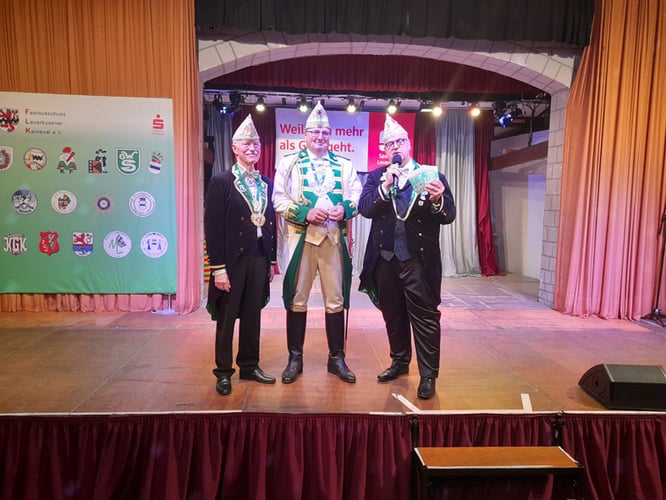 von links FLK Geschäftsführer Heinz Haase, Marco Hafermann, FLK Präsident Thomas Lingenauber