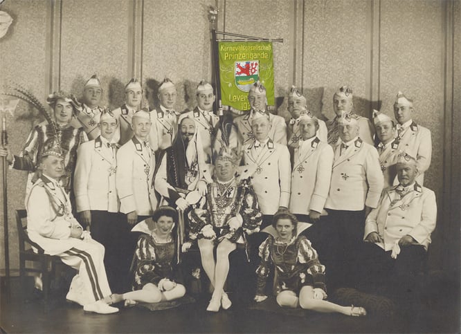 Prinzengarde 1947 mit Prinz Karl I.