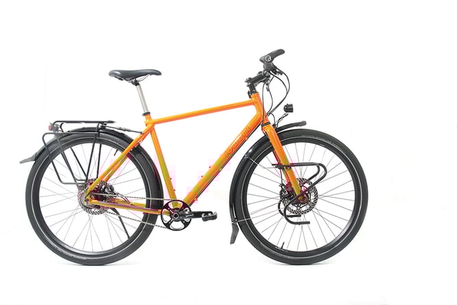 Der Radreisende kann sich auf ein Reiserad freuen, das bis ins letzte Detail durchdacht ist