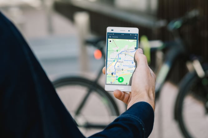 Mit dem BikeTrax GPS-Tracker anhand der Tracking-Route den GPS-Standort feststellen