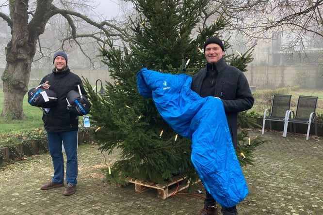 Deuter Sport GmbH spendet 50 Schlafsäcke an die Wohnungslosenhilfe in Münster