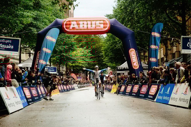 RAD RACE und CANYON RAD PACK