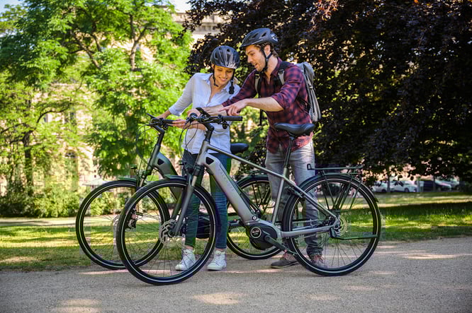 Das Bluetooth-fähige XT2.0 Display kann mit der eBike App gekoppelt werden und bietet somit erweiterte Funktionen wie z.B. Navigation, Wetter-Informationen und Topographie abhängige Reichweitenkalkulation.  Foto: Continental