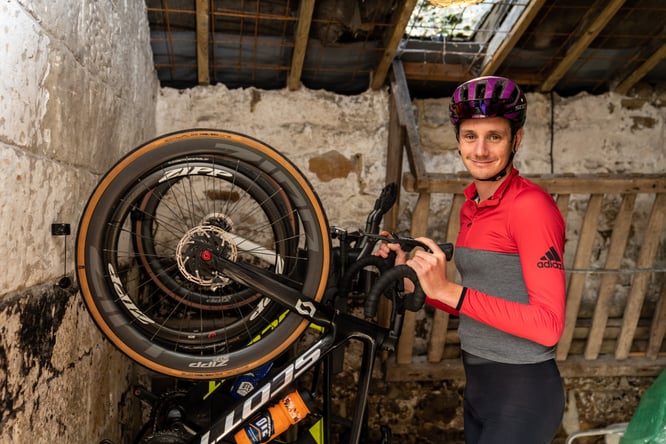 Alistair Brownlee - Olympia Doppel-Gold Gewinner mit Clug Fahrradhalterung