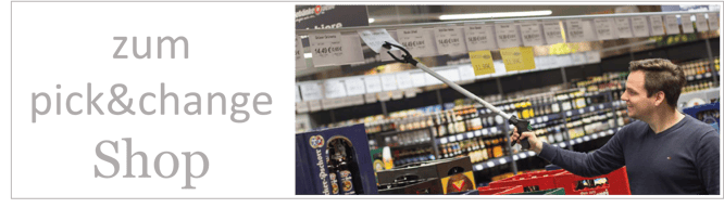 Getränkepreisauszeichnung mit dem pick&change System, Mann mit Picker wechselt einfach Getränkeschilder