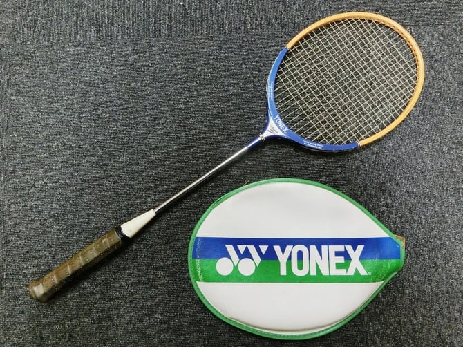 バドミントン木製ラケットコレクション - 湘南軌道二宮本社屋ジオラマ