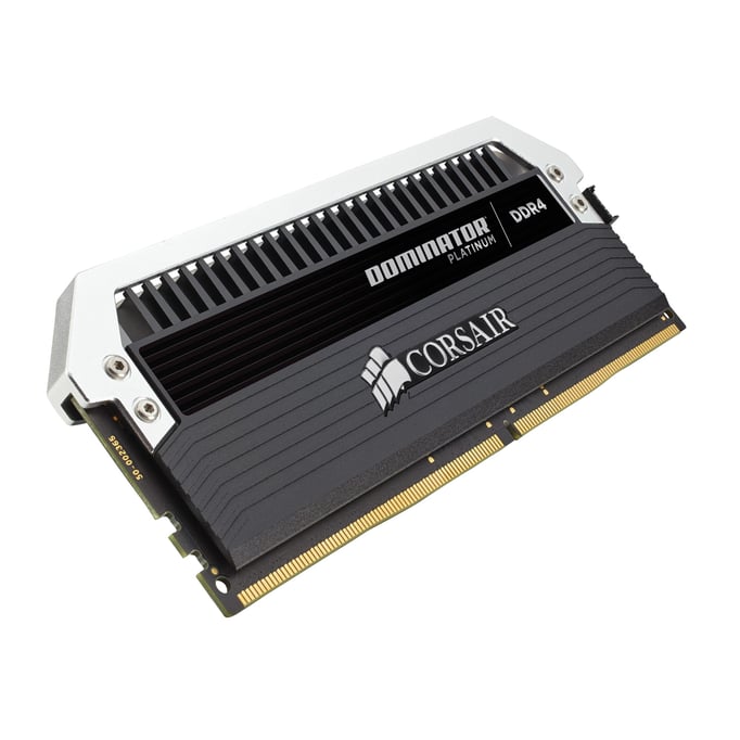 Corsair Dominator Platinum 16 Go (1x 8 Go) DDR4 3600 MHz CL18