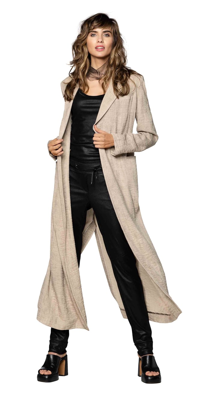 Coat 370-12, Top 2034-101, Jogger 1057-101