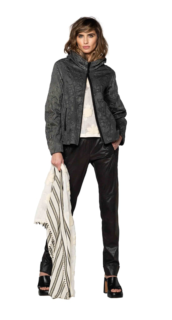 Jacket 318-3, Shirt 320-5, Jogger 1041-3, Scarf 3001-4