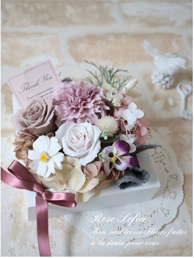 Pink & Gray arrangement 13x13xH10  ￥5,500(税込)
