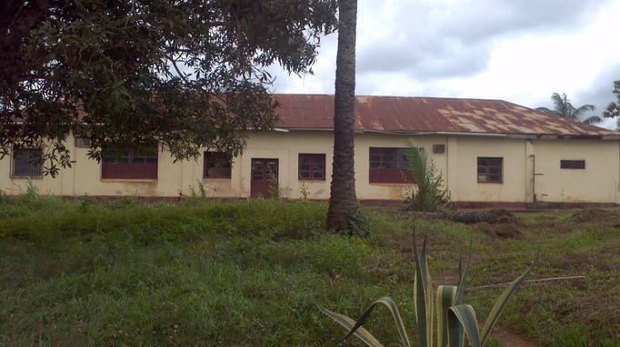 Hopital d'Ayos auparavant