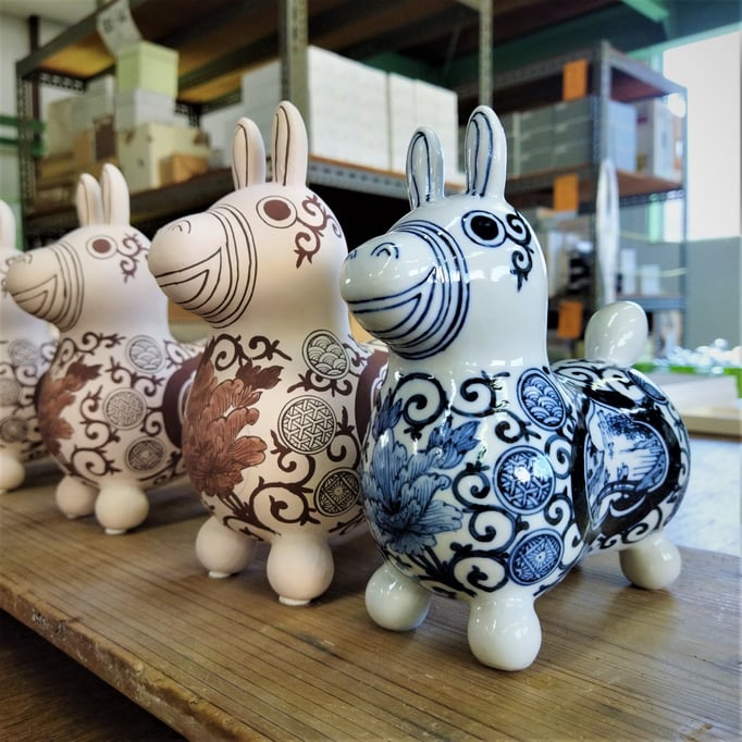 九谷焼ロディ 藍九谷唐草文_1