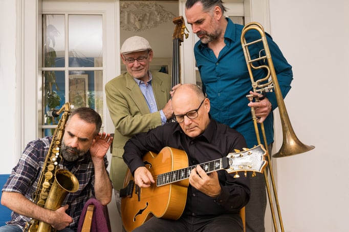 BAMI'S SWING QUARTET