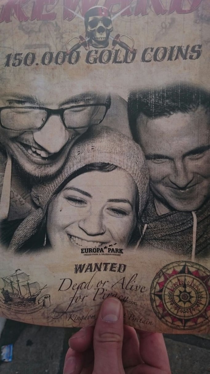 Wir mussten sie nicht lange suchen - fanden sie am Abend vor dem Crepes-Stand