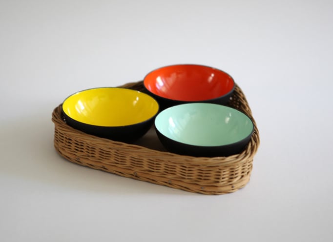 Krenitschalen in Korb