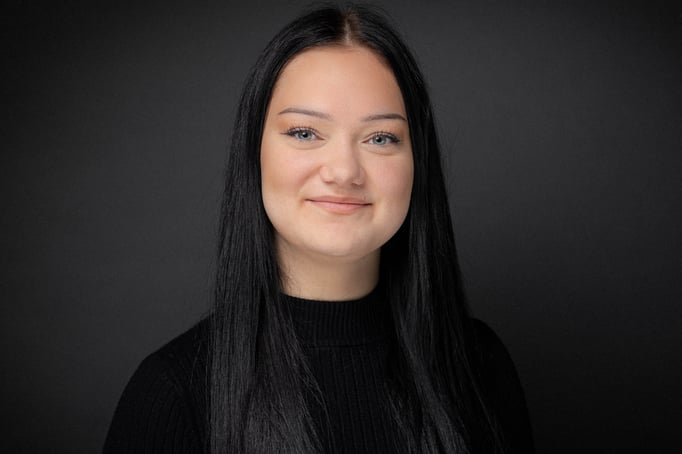 Michelle Baumtrog  Beratung Uhren & Schmuck & Trauringe