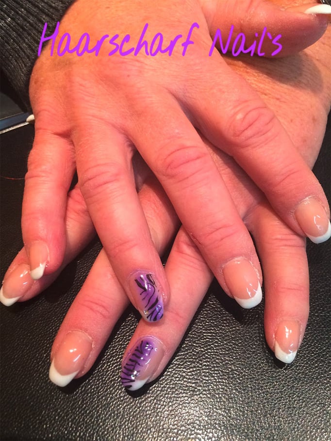 Nageldesign_coiffure_haarscharf_uttigen