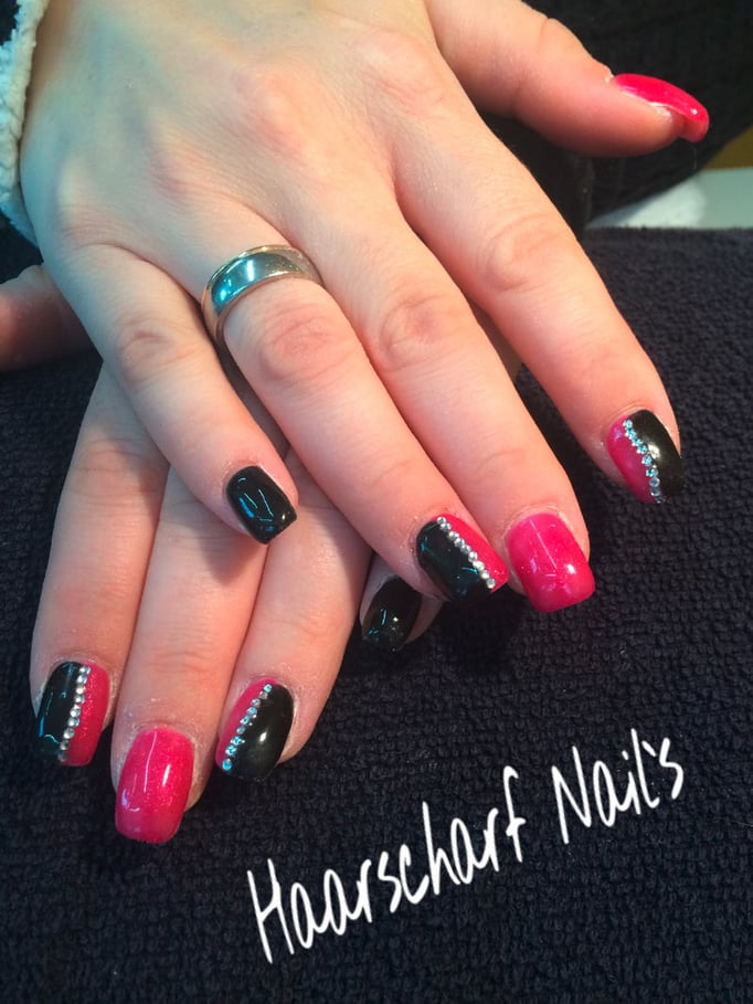 Nageldesign_coiffure_haarscharf_uttigen