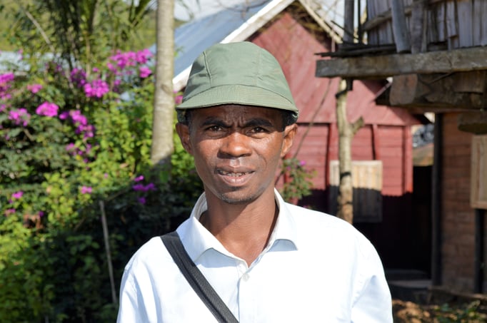 Régis, Guide touristique.