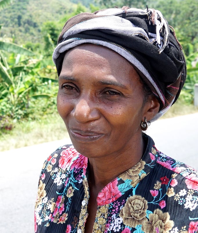 Clarisse, Responsable artisanat