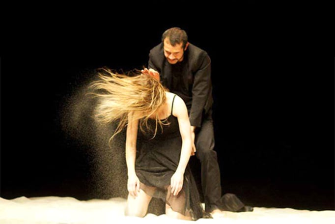 "Sanguis"- Choreograph: Urs Dietrich- Mareike Franz_03