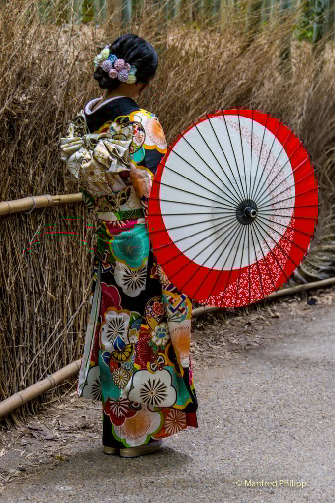 Im Bambushain in Arashiyama, Kyoto
