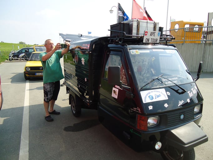 Ape on tour