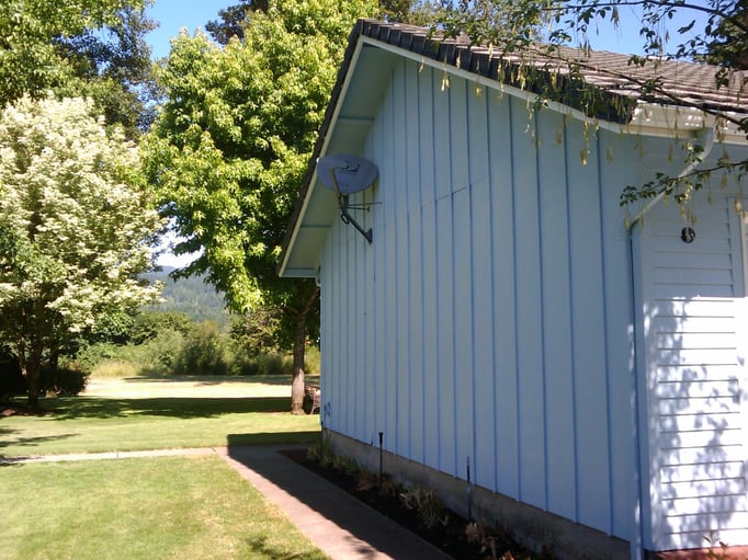 Ceramic InsulCoat Wall - Wood Siding - Oregon