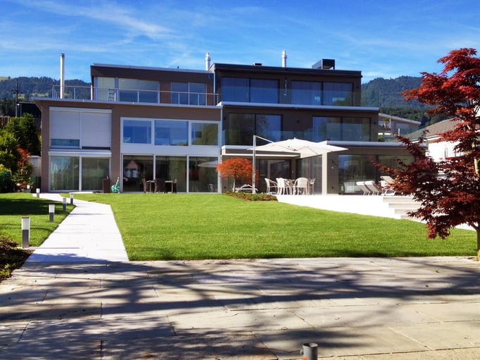 Doppeleinfamilienhaus im Hurdnerwäldli