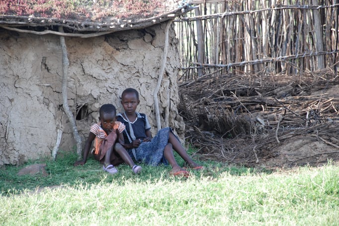 Im Dorf der Massai