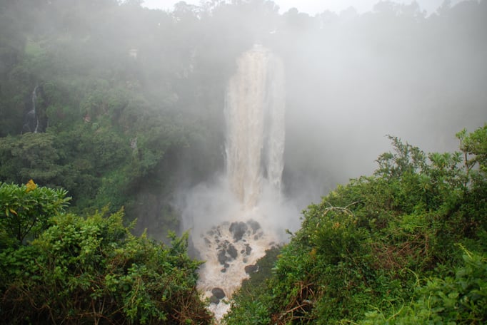 Thomson Wasserfälle 72 m hoch, Uaso Nyro Fluss