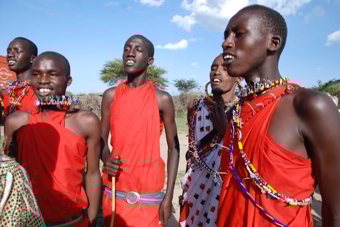 Im Dorf der Massai