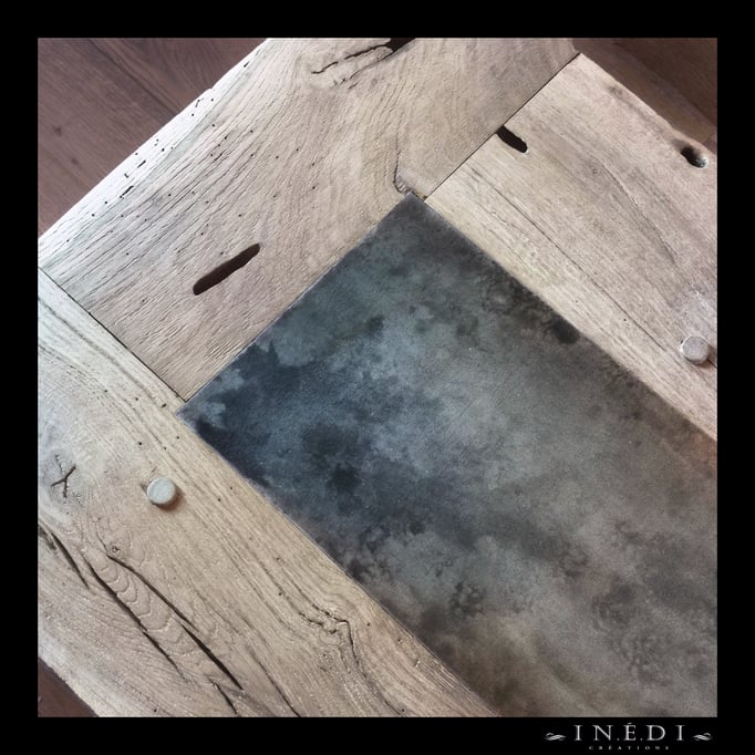 Tole d'acier patinée en incrustation