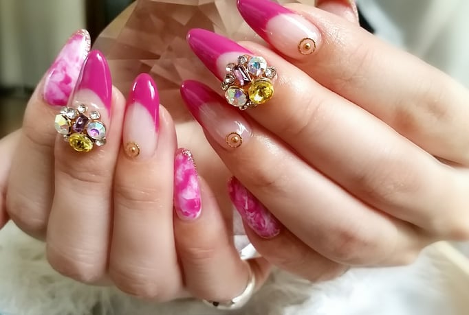 富士市ネイル・深爪矯正専門サロンMamNail