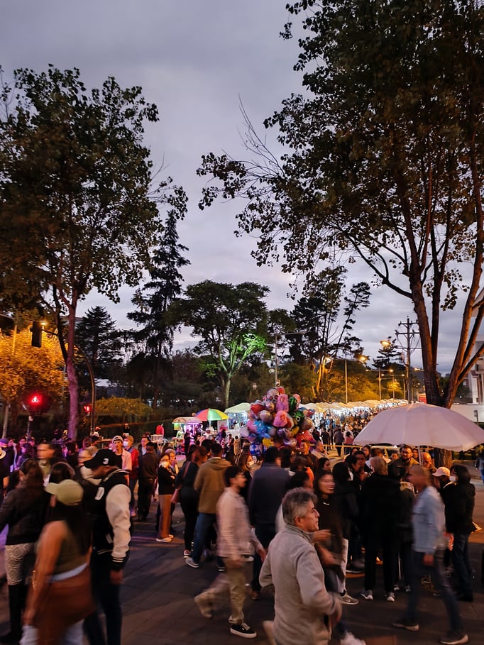 Cuenca am Fest der Unabhängigkeit von Spanien = 4 Tage Feiertage