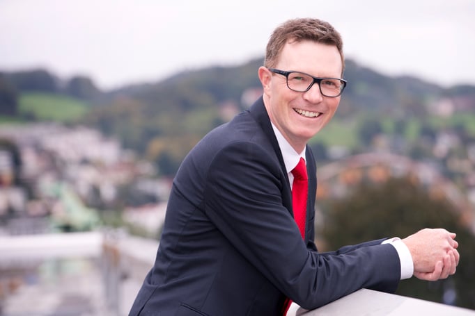 Businessaufnahmen Corporate Aufnahmen Branding Mitarbeiterportrait Fotoshooting ausdrucksstarke Portrait authentische Portraits 