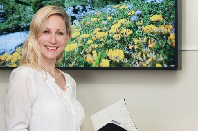 Businessaufnahmen Corporate Aufnahmen Branding Mitarbeiterportrait Fotoshooting ausdrucksstarke Portrait authentische Portraits 