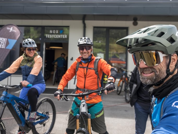 NOX CYCLES ERÖFFNET NEUES EXPERIENCE CENTER IN SCHLITTERS © Nox Cycles