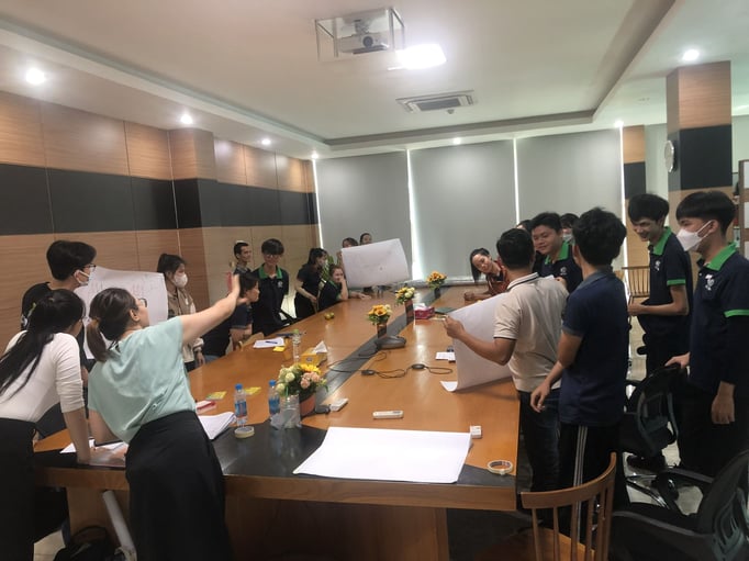 Kombination aus Schulungen vor Ort und digitalem System von atlat für maximale Wirkung  ©deuter